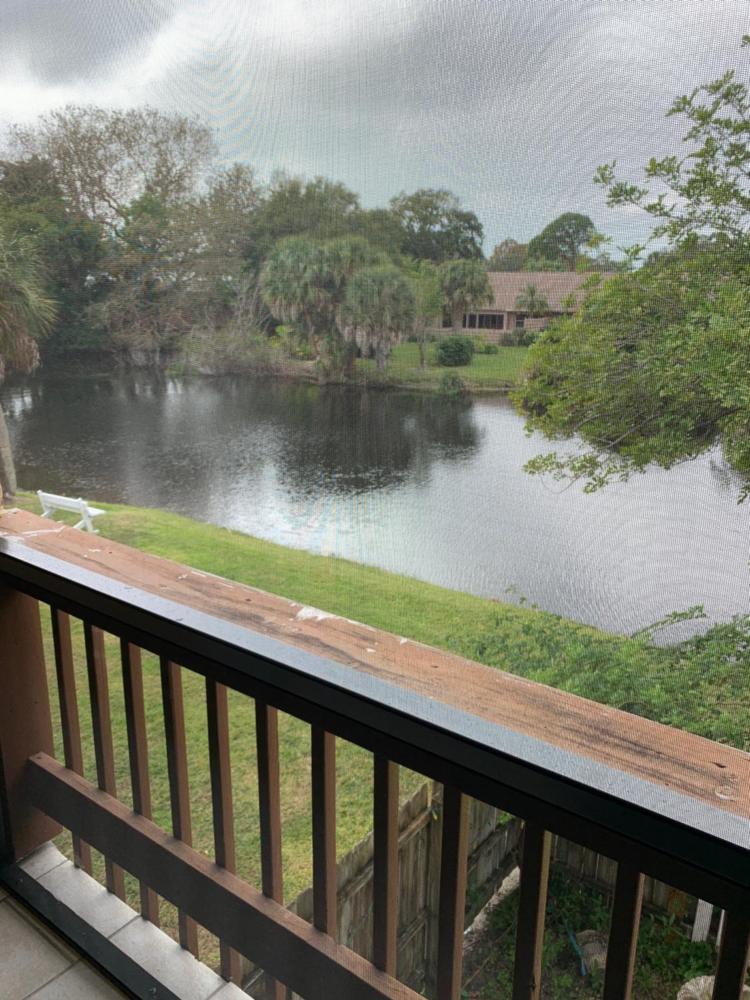 Apartment with Lake View interior